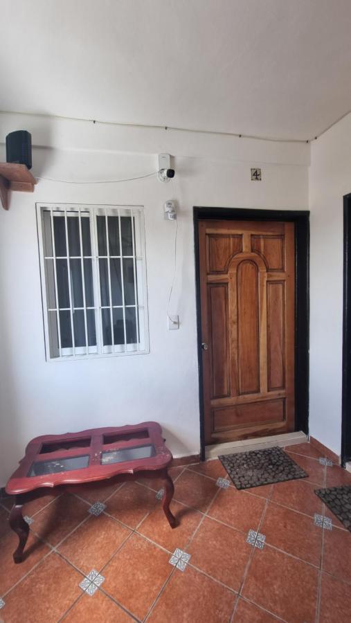 A Una Calle Del Ado 5Ta Avenida Плая дел Кармен Екстериор снимка